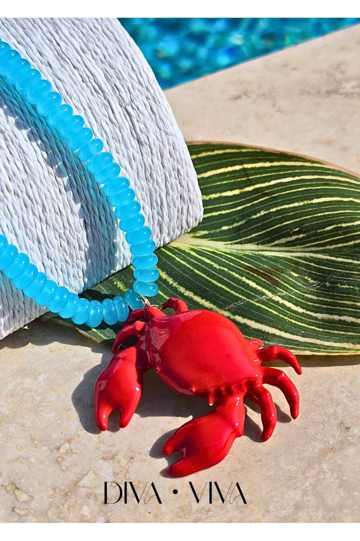 DivaViva Ocean Catch - Kırmızı Yengeç Figürlü Mavi Boncuklu Kadın Kolye