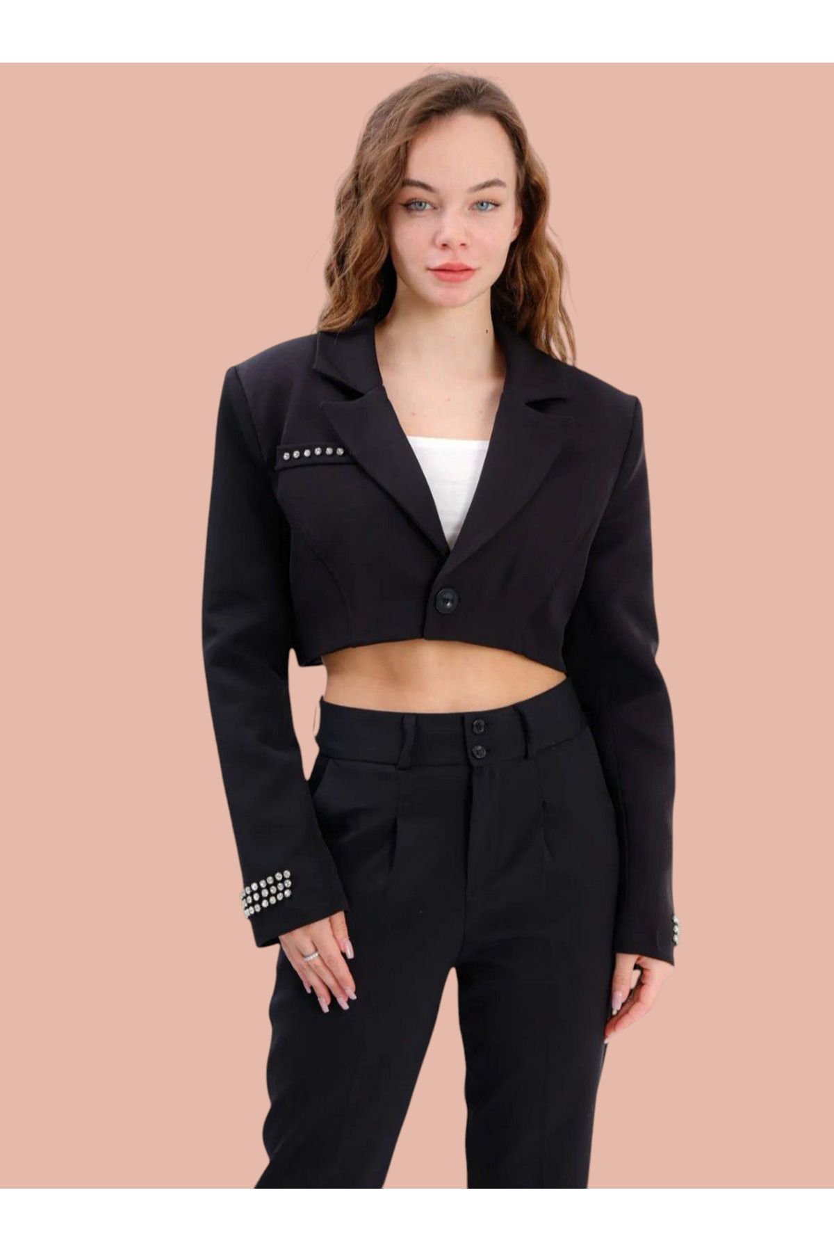 EsSo butik Kadın Crop Taş Detaylı Vatkalı Blazer Ceket