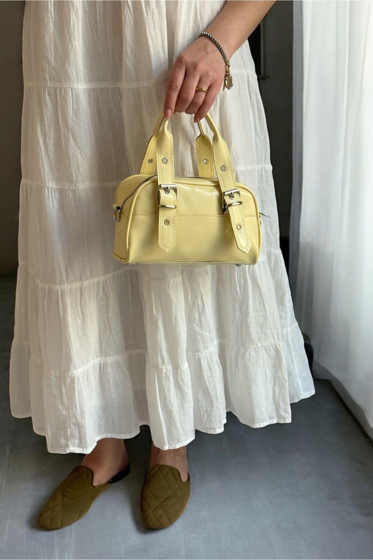 Yuka Atelier Ravello Dikiş Detaylı Çapraz Kullanımlı Suni Deri Omuz ve El Çantası