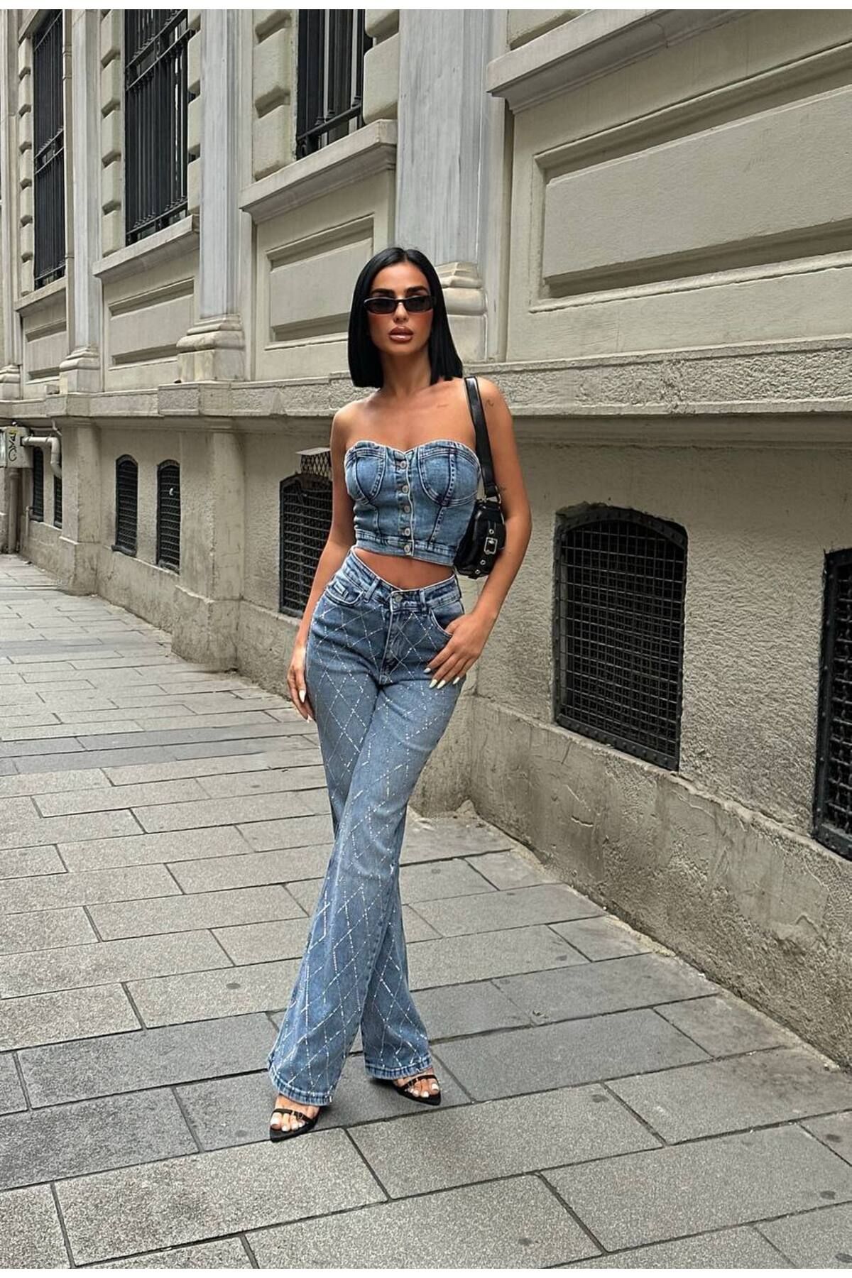 Moda Lounge Tasarım Detaylı Likralı Jean Crop