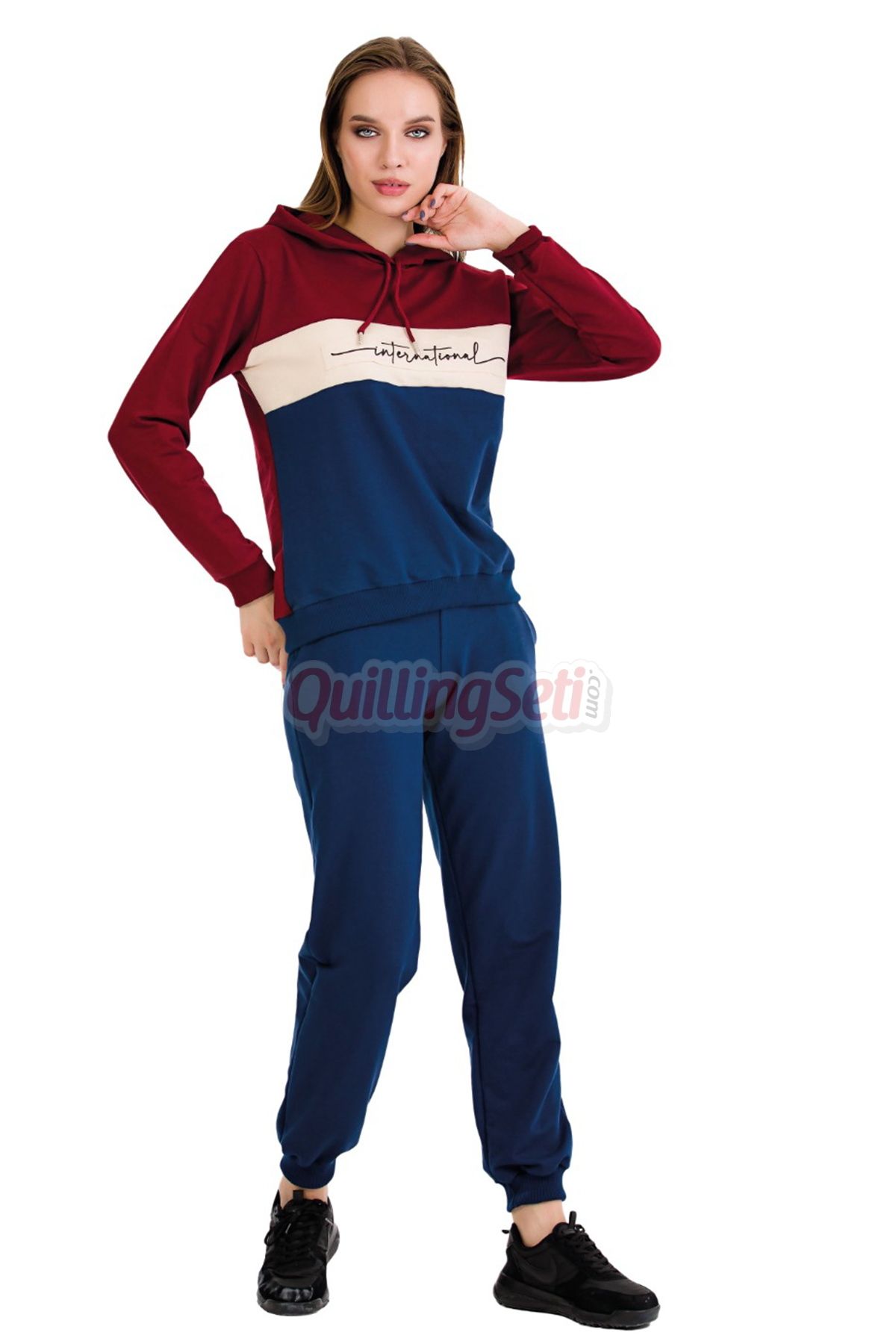 quilling Uzun Kol 22065 Kapüşonlu ve Kanguru Cepli Lacivert Renk Kadın Spor Eşofman Takımı