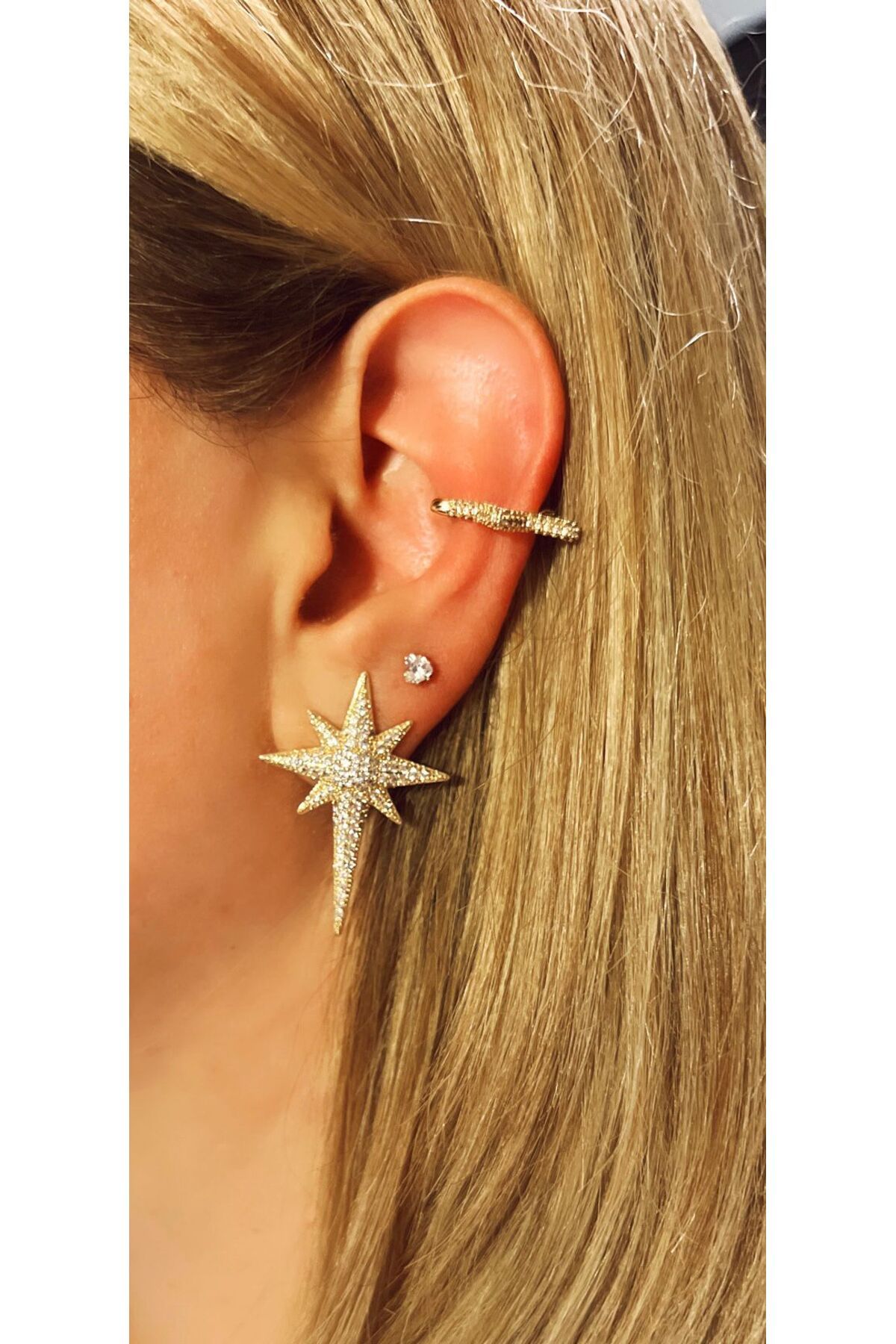 Store Diva Charm Işıltılı Yıldız Küpe
