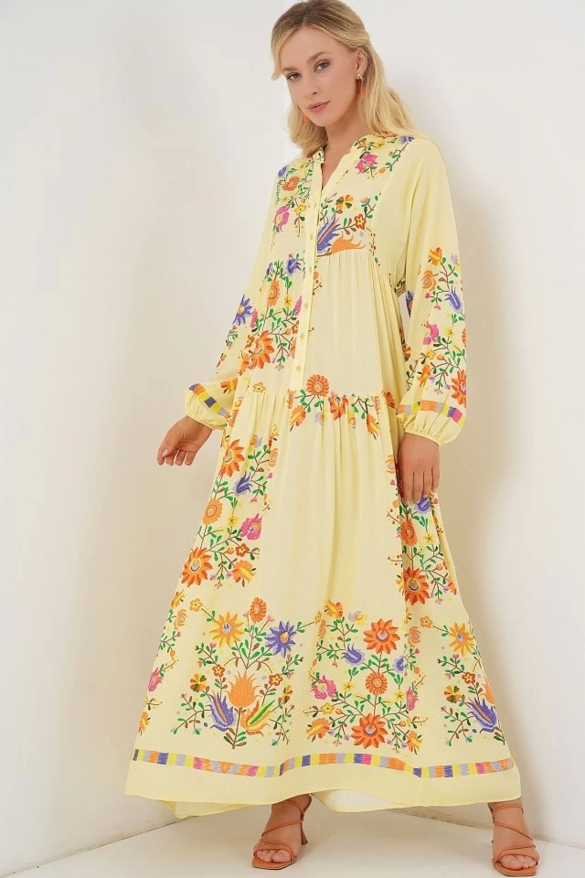 Butik 2423 Otantik Desenli Tesettür Elbise - A.Sarı