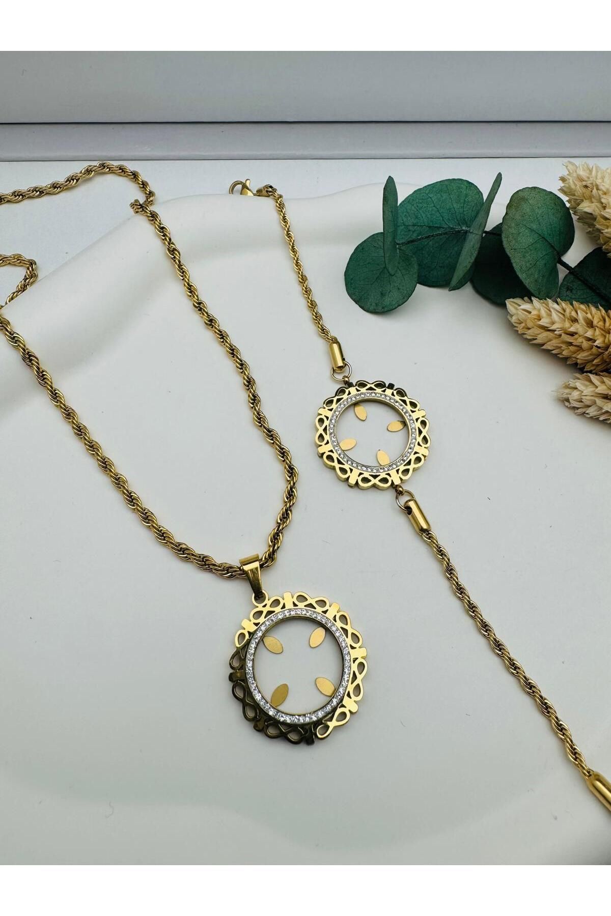 nerede bulurum İçi Boş Çeyrekli Çelik Kolye ve Bileklik Takımı (Gold) 0106334