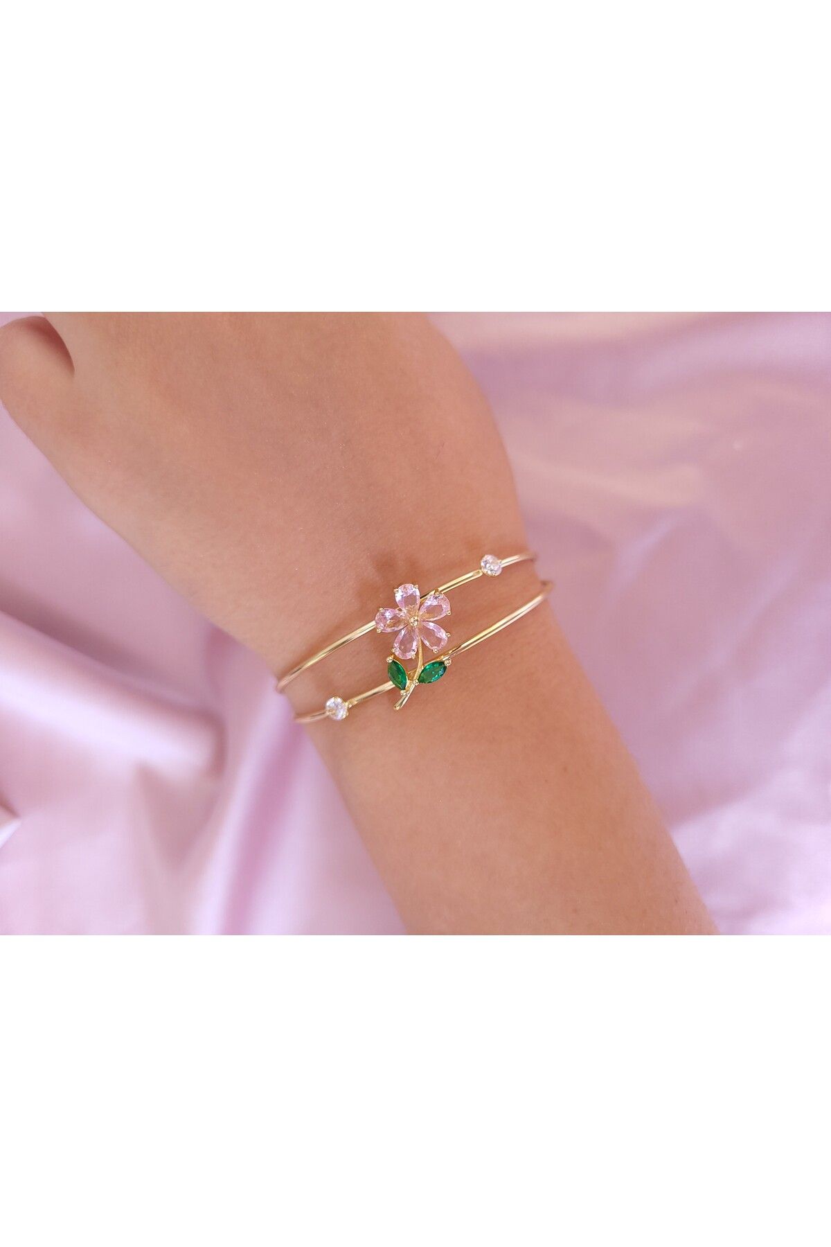 Jewerly Flora Kiss Pembe Çiçekli Gold Çelik Kelepçe Bileklik