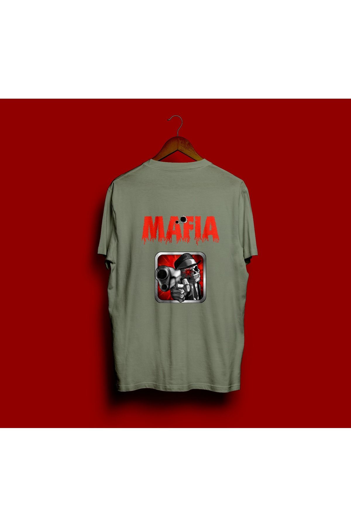 MODA KISA KOLLU REGULAR KALIP SIRT BASKILI “MAFIA” YAZILI PAMUKLU T-SHIRT