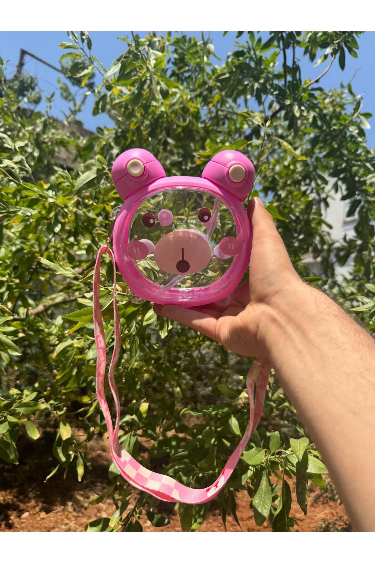 madam gold 🧸 SEVİMLİ AYICIK TASARIMLI OMUZ ASKILI MATARA – 4 RENK SEÇENEĞİ