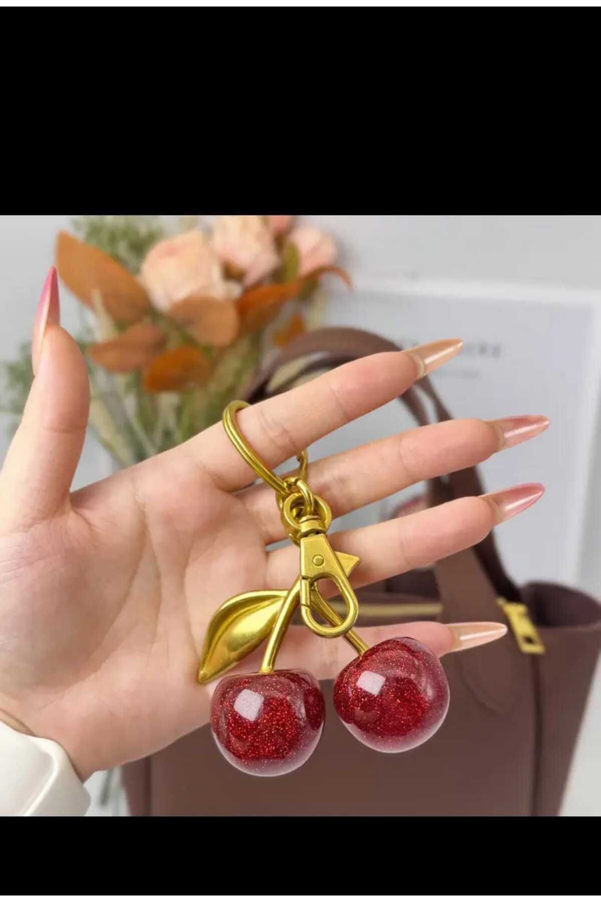 EMKSHOP Simli Kiraz Gold Detaylı Kırmızı Viral Çanta Charm Çanta Süsü / Anahtarlık