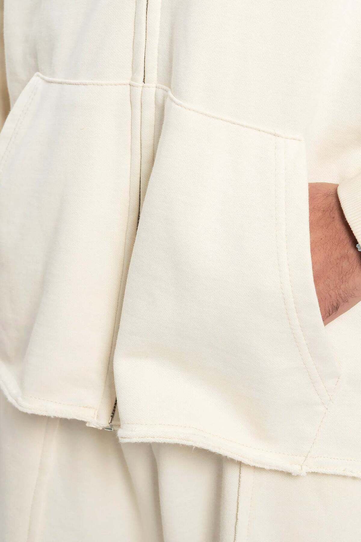 wecre8-Men Off-white Hoodie and Pants Set By WECRE8 4