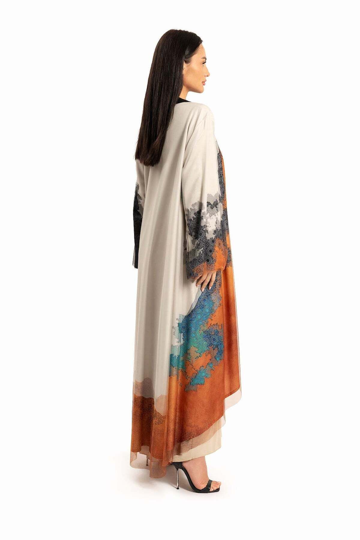 wecre8-Women Beige with Multicolor Abstract Motif Kaftan By WECRE8 4