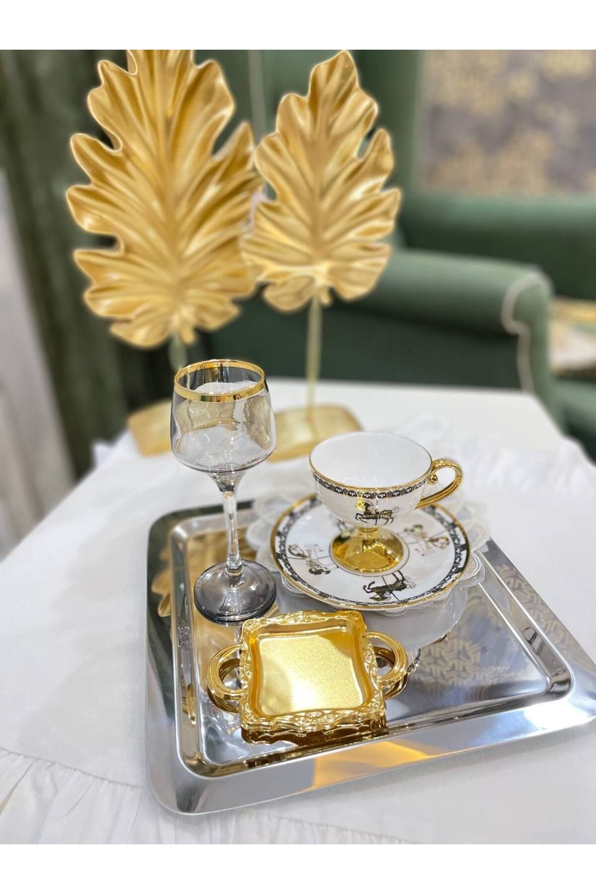 HAZEM 2 Adet Lüx Paslanmaz Gold Çelik Kare Kahve, Çay, Dekoratif Sunum Tepsi 22x22
