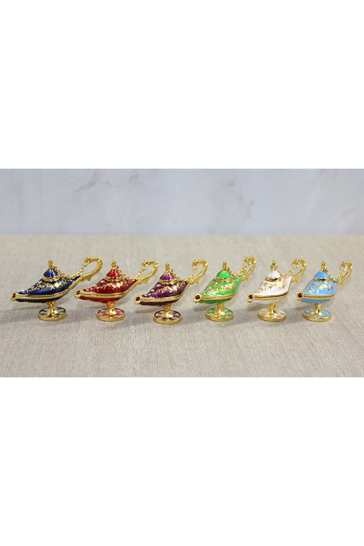 Store Sıvaroskı Minik Alaatin Sihirli Lambasi 8,5 Cm
