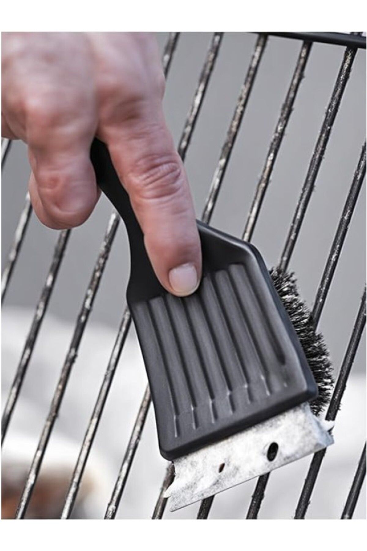 ShopZum Paslanmaz Çelik Mangal Temizlik Fırçası Ergonomik Saplı 2’si 1 Arada Barbekü Izgara