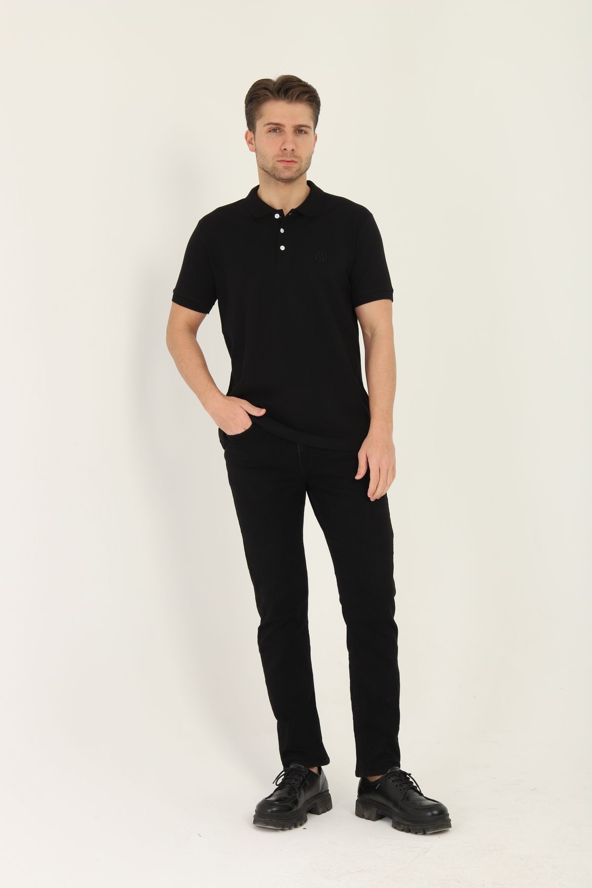 Mavi Soles Erkek Polo Yaka T-shirt - Düz Siyah, Regular Fit, %100 Pamuk