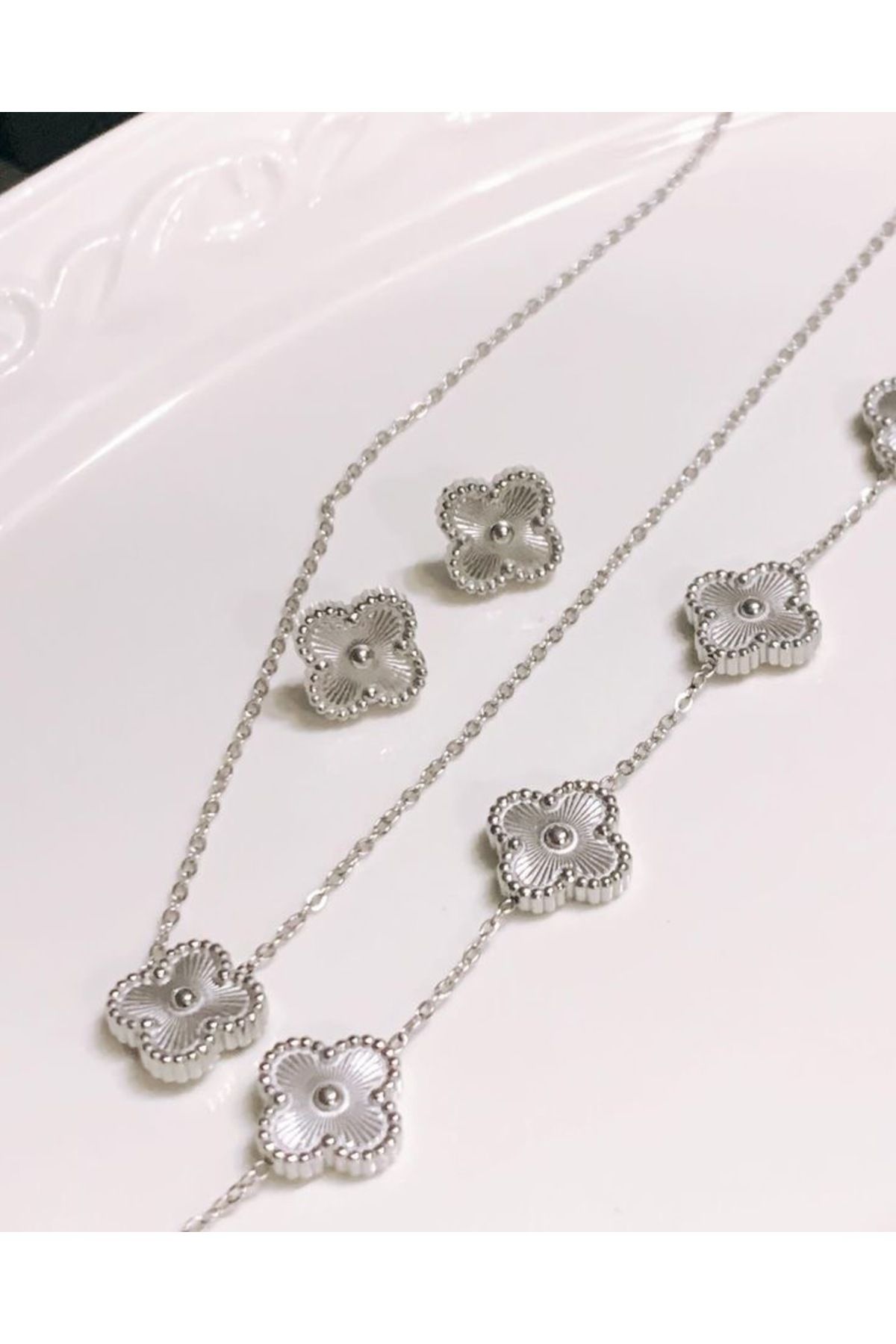 ANGELSS JEWELLERY Yonca Model Gümüş Kolye Bileklik Küpe Set Van Cleeff (Yonca Kolye Bileklik Küpe)