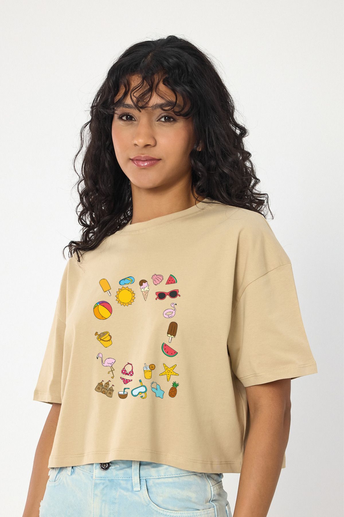 Windy Island Kadın Bisiklet Yaka Yaz Temalı Baskılı Crop T-shirt
