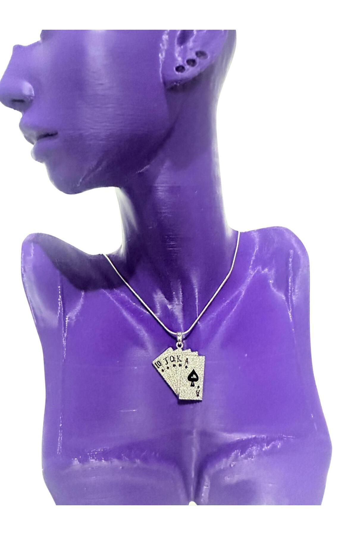 Papet Butik Poker Figürlü Çelik Kolye
