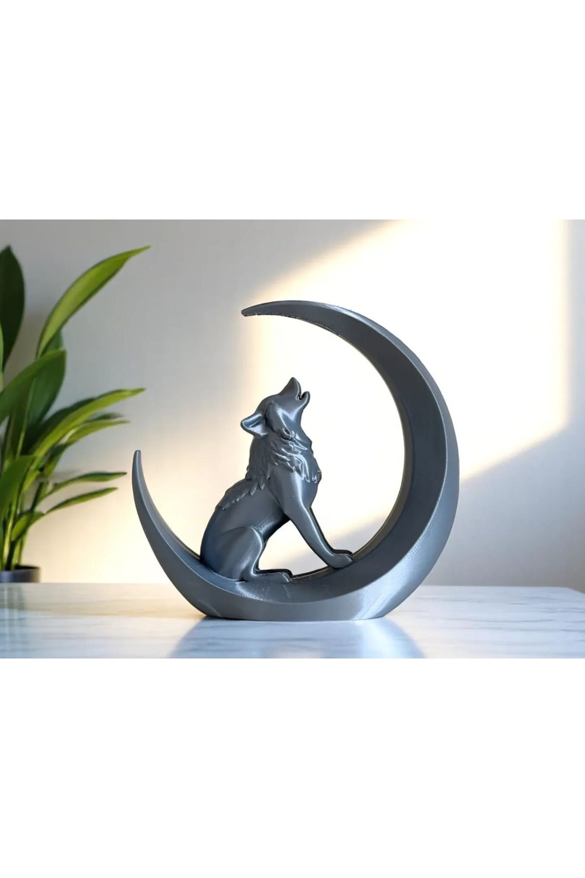 Ehlikeyif Uluyan Kurt ve Ay Figürü Bozkurt | 3D Dekoratif Obje Biblo | Masaüstü Ev Ofis Süs Eşyası |17 CM