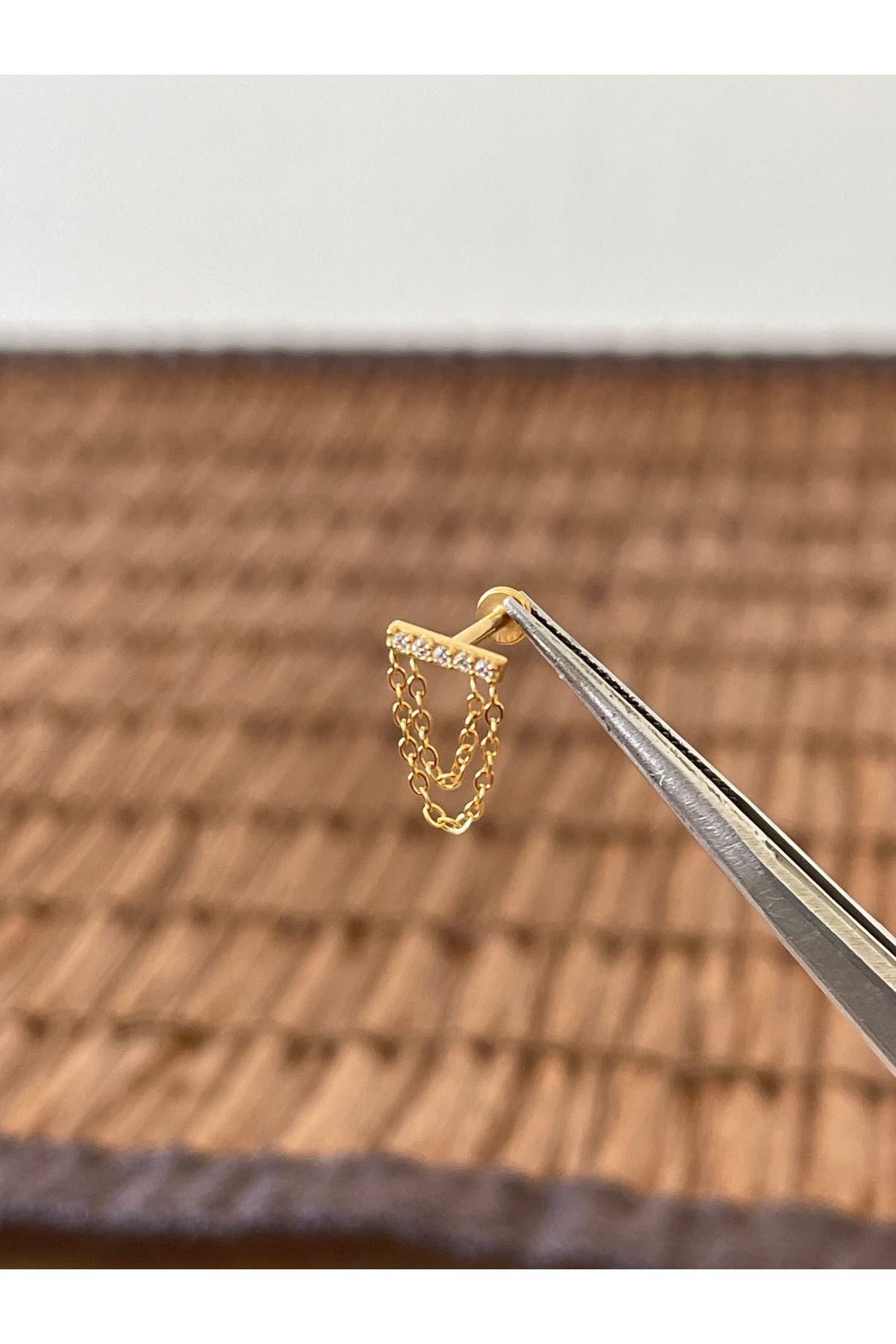 Rupen Kraft 316 L Cerrahi Çelik Zincir Sallantılı Zirkon Taşlı Dudak Helix Kıkırdak Tragus Piercingi