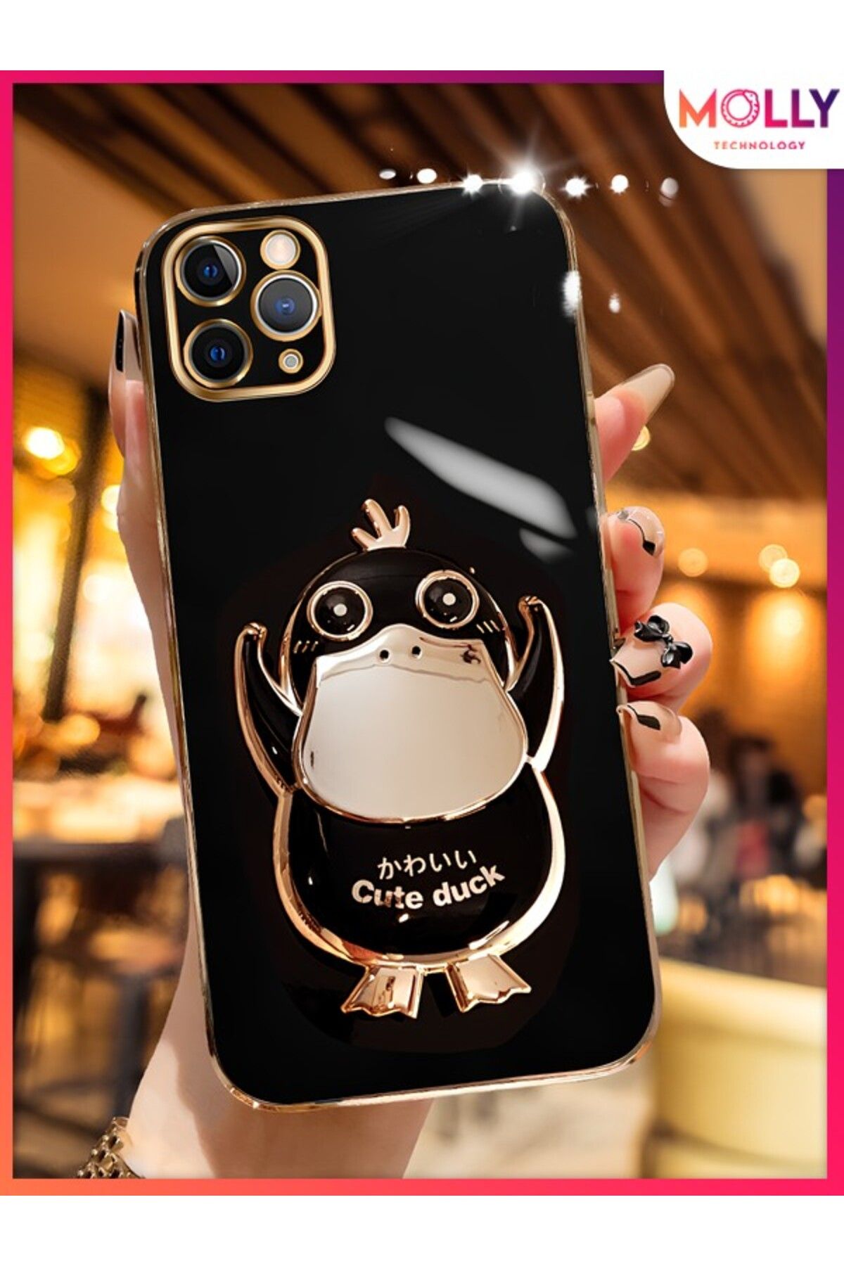 Molly iPhone 11 PRO MAX İçin Siyah Sevimli Ördek Standlı Kenarları Gold Detaylı Lüks Silikon Kılıf