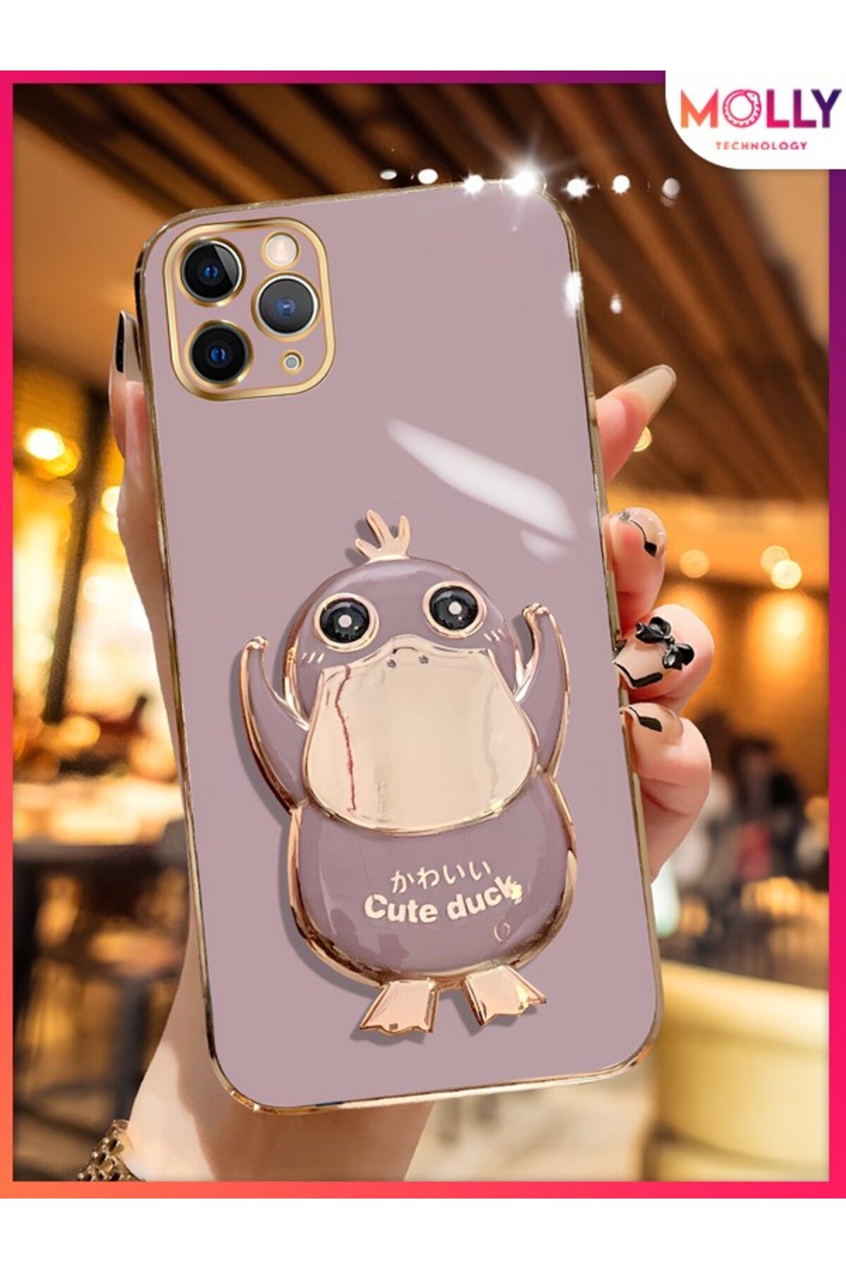 Molly iPhone 11 PRO MAX İçin Lila Sevimli Ördek Standlı Kenarları Gold Detaylı Lüks Silikon Kılıf