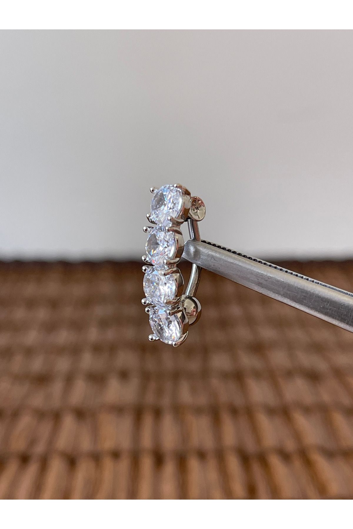 Rupen Kraft 316 L Cerrahi Çelik Anti Alerjik 10 mm 4 Taşlı Şık Abiye Göbek Piercingi