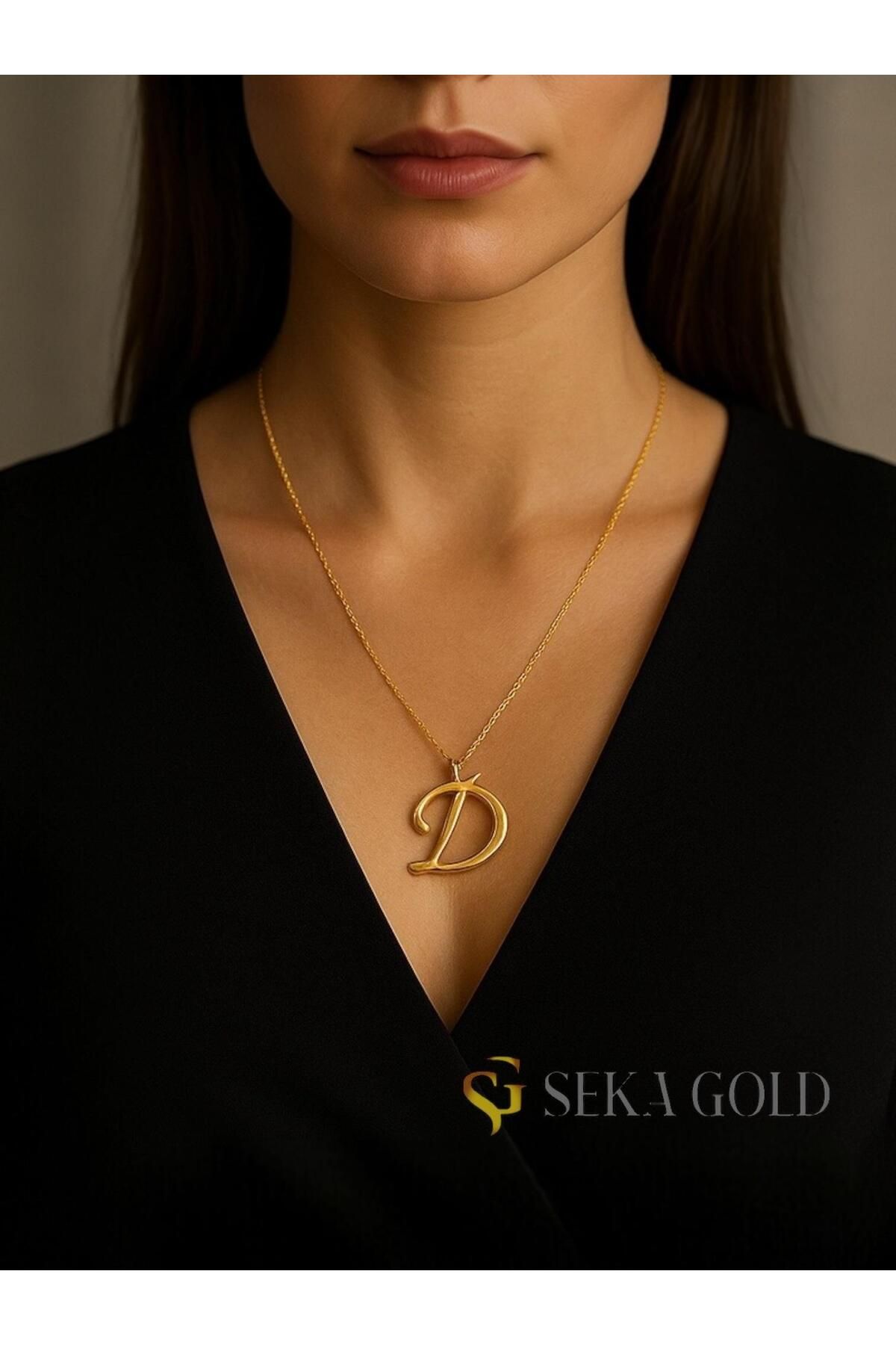 Seka gold D Harfi Kolye