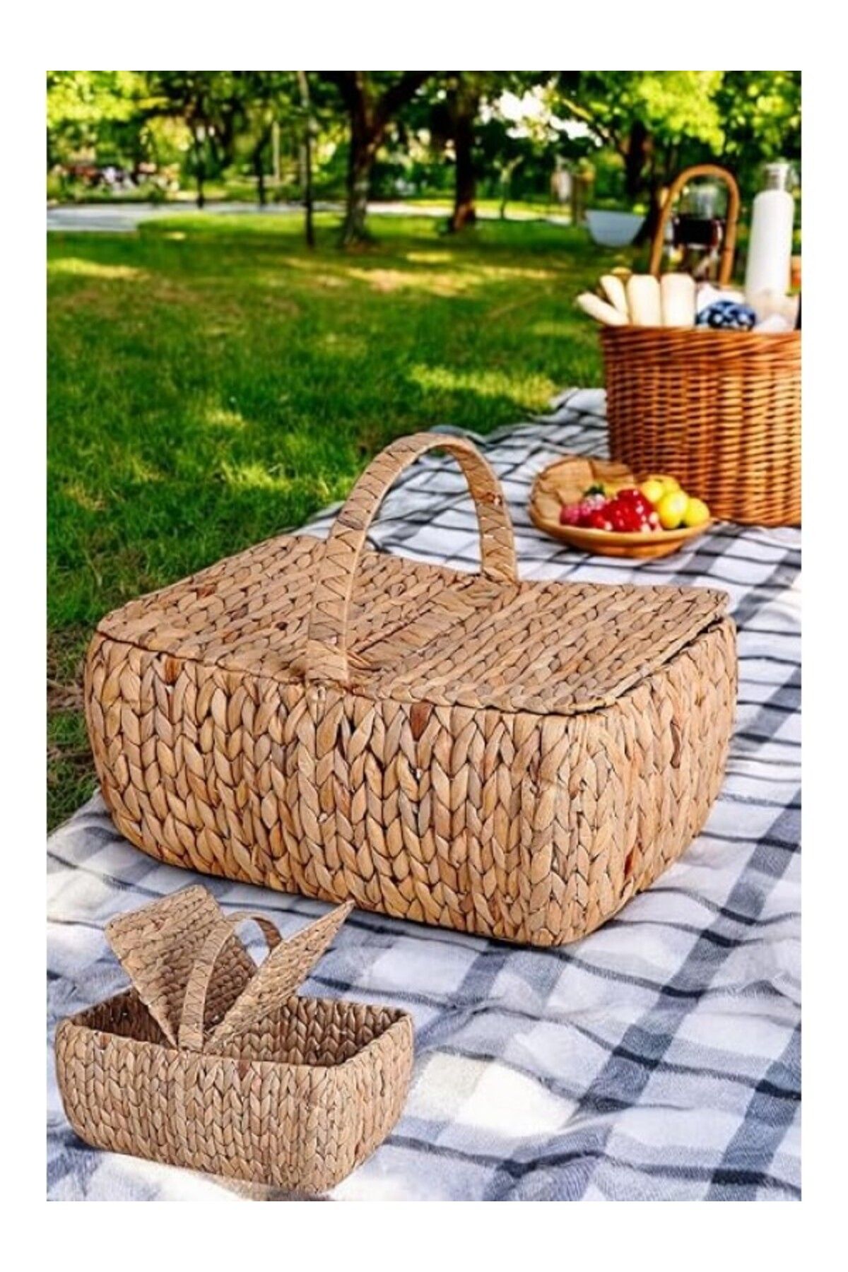 ShopZum El Yapımı Su Sümbülü Kapaklı Büyük Boy Hasır Örme Piknik Sepeti Dikdörtgen - 46x30cm -