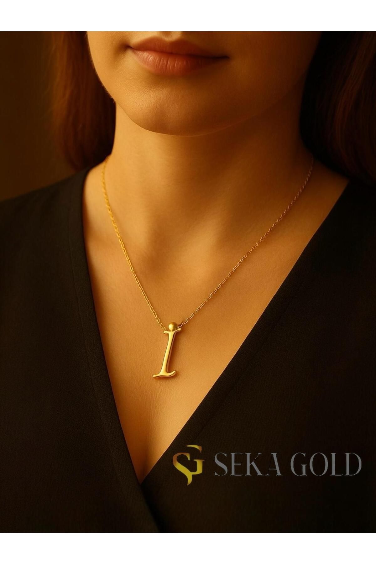 Seka gold I Harfi Kolye