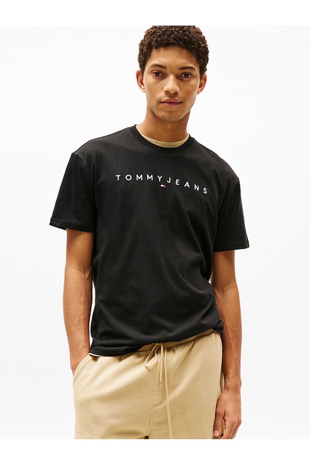 Tommy Hilfiger Logo Embroidery T-Shirt