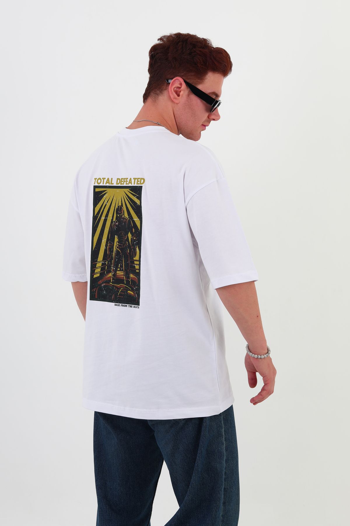 mantova TOTALDEFEATED-Oversize Tişört | Sırt Baskılı – Minimal Göğüs Desenli Unisex Tshirt