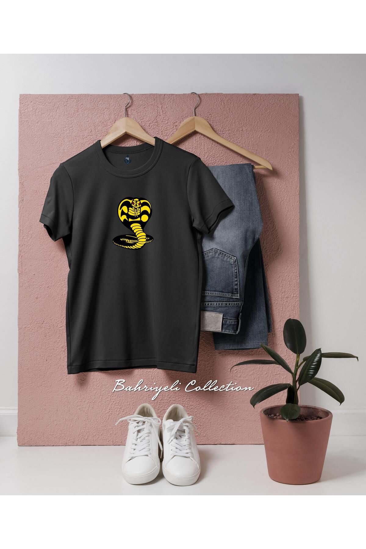 bahriyeli.jpeg Oversize The Karate Kid Johnny Tasarımlı Unisex T-Shirt