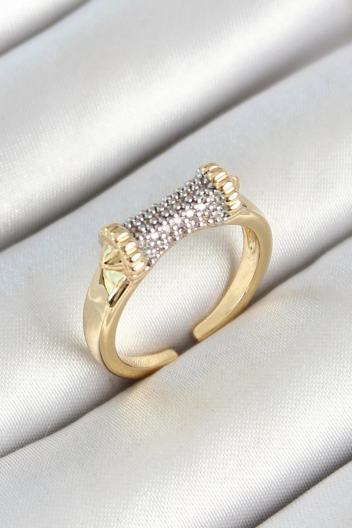 AfraBeauty 925 Ayar Paslanmaz Çelik Makara Figürlü Zirkon Taşlı Gold Renk Ayarlanabilir Kadın Yüzük