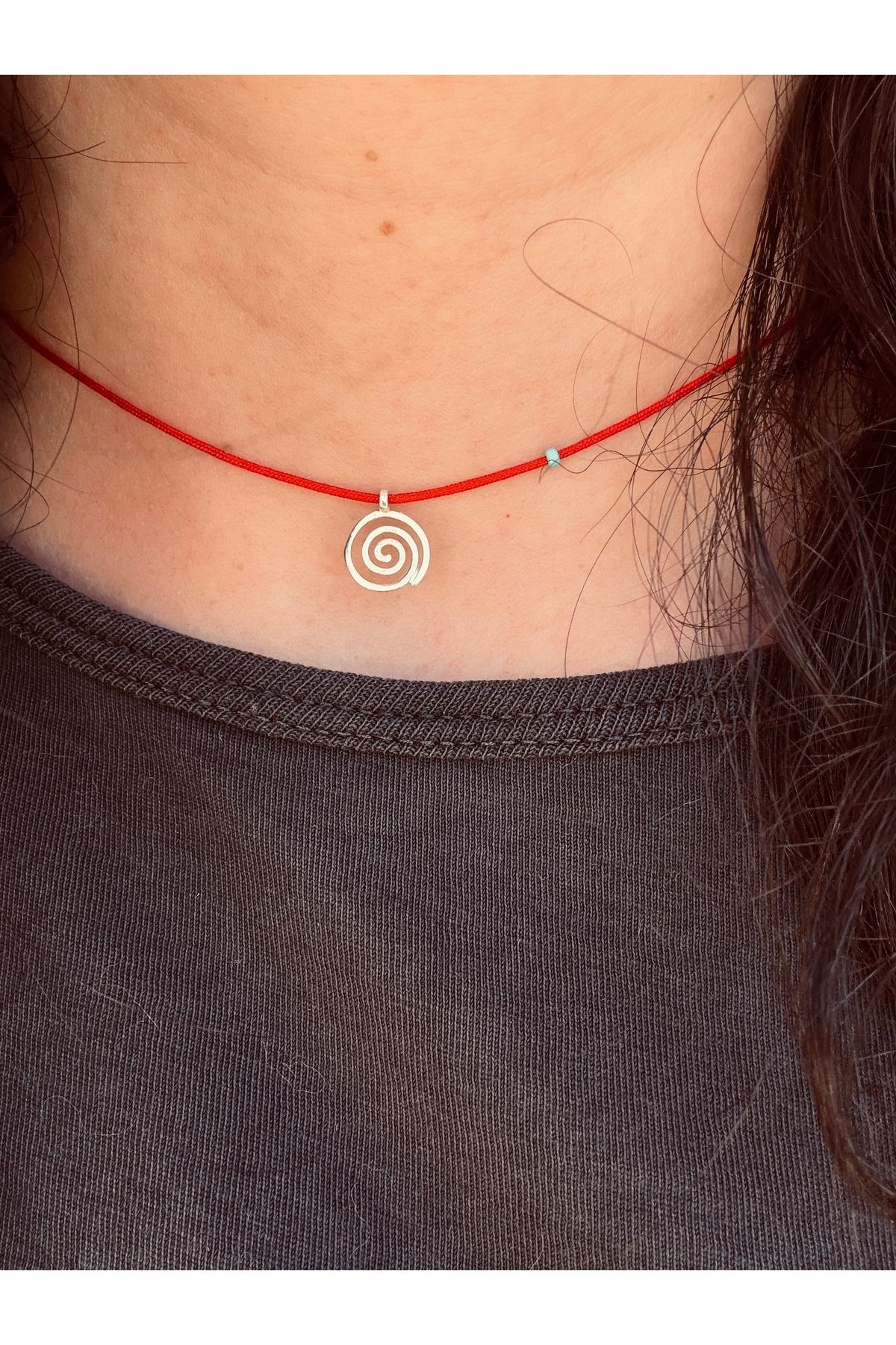 The Leia Kırmızı İpli Spiral Kolye - Silver / 925 Ayar Gümüş