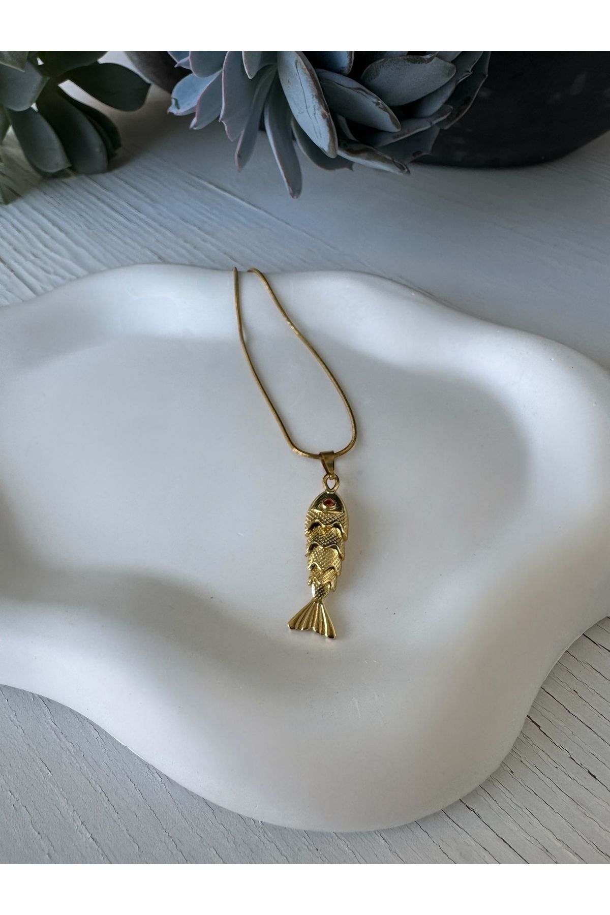 Gilia Jewelry Çelik Hareketli Balık Kolye