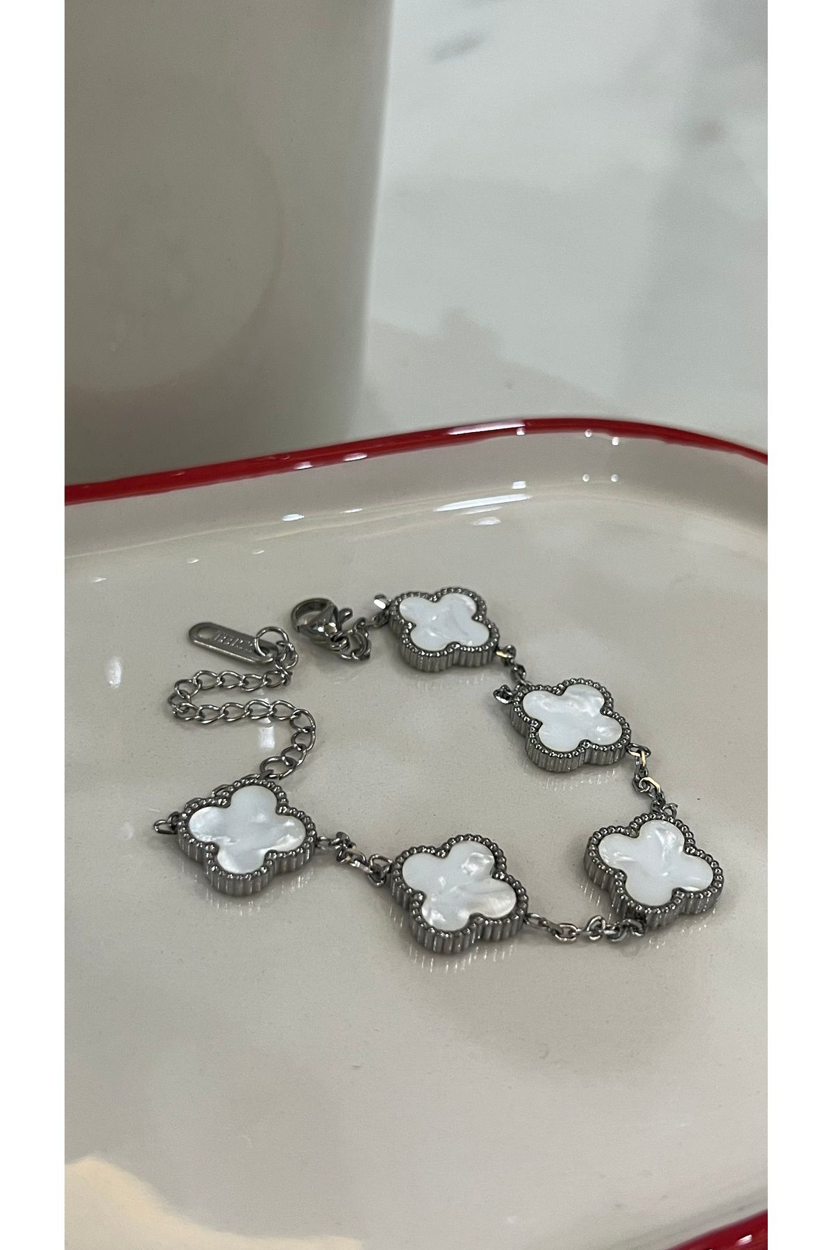 DUSK Silver Cleef Model Beyaz Çelik Yonca Bileklik