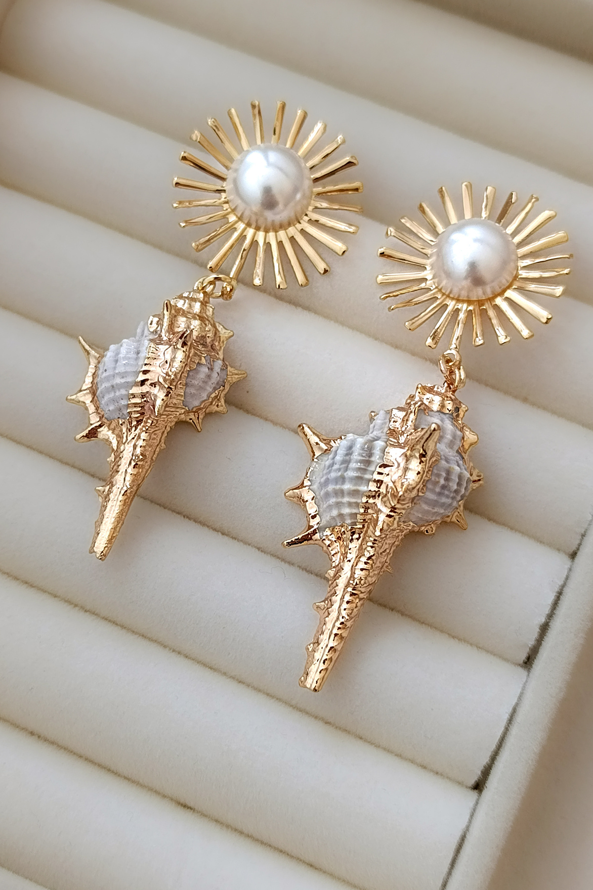 COSİTA-Seashell Gold Sun Figure Large Size Pearl Detail Long Dangle Earrings 3