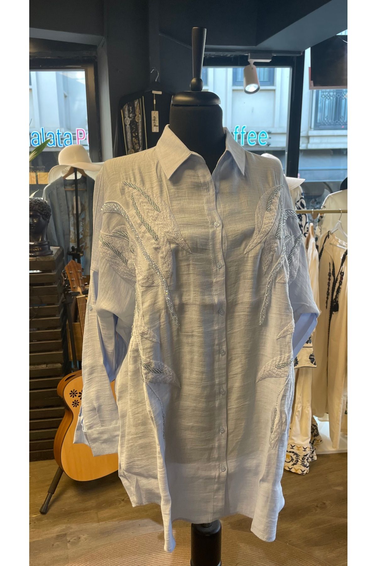 Saloon Boncuk İşlemeli Gömlek