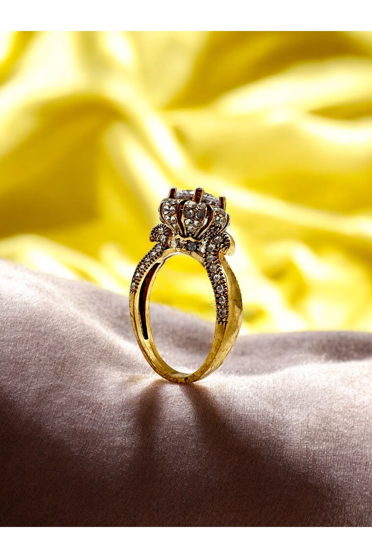 FUYA JEWELLERY Zirkon Taşlı Yuvarlak Yüzük