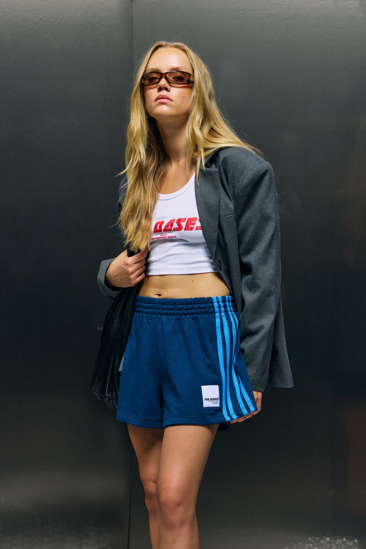 bases.-Side Stripe Knitted Shorts 5