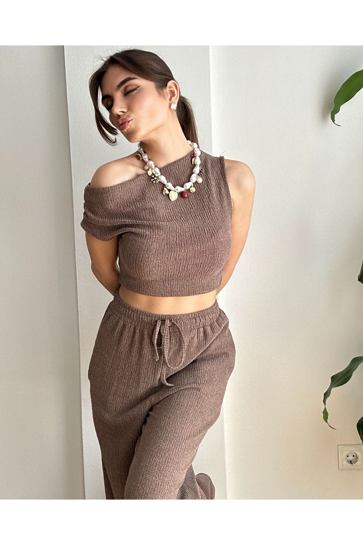 Thariaccessory Charm detay inci kolye
