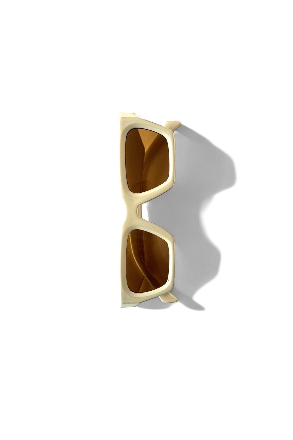 COOLANDBETTER DEBRA GÜNEŞ GÖZLÜĞÜ KARE KAHVERENGİ CAM KREM RENK UNİSEX MODERN YENİ SEZON REN EYEWEAR