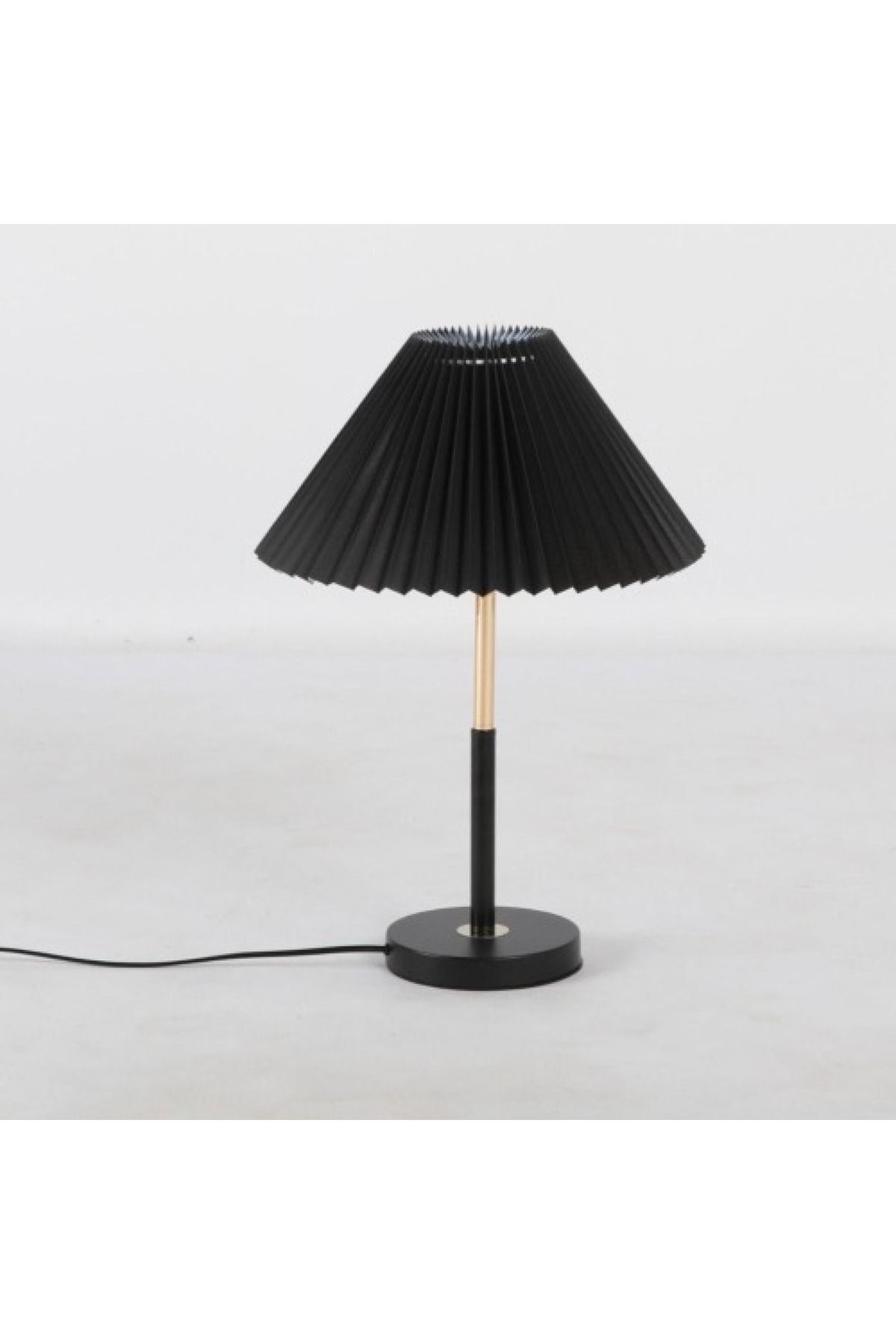 Gerenic-A distinctive lampshade with a design that adds elegance and sophistication to the surrounding decor. 1
