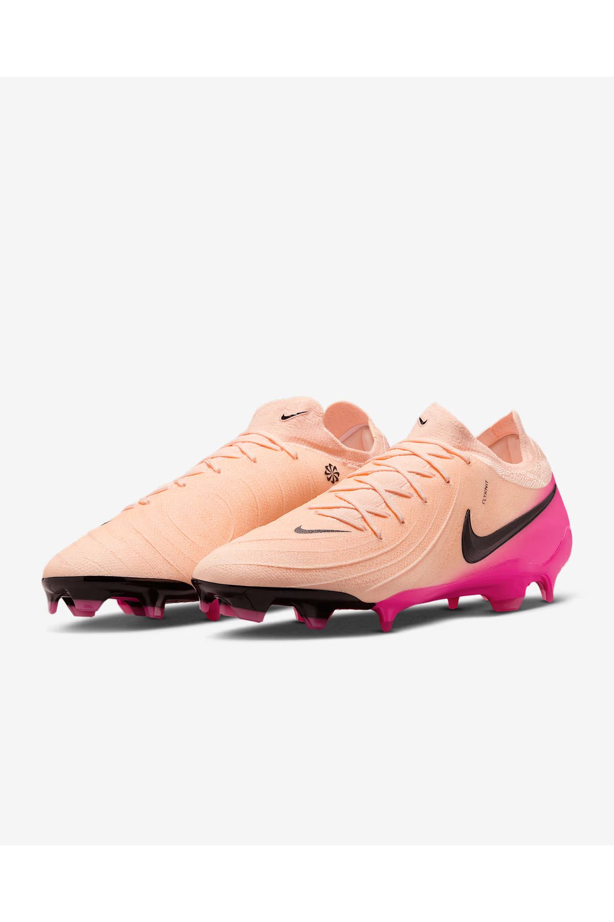 Nike Phantom GX II Pro FG Profesyonel Çim Saha Kramponu