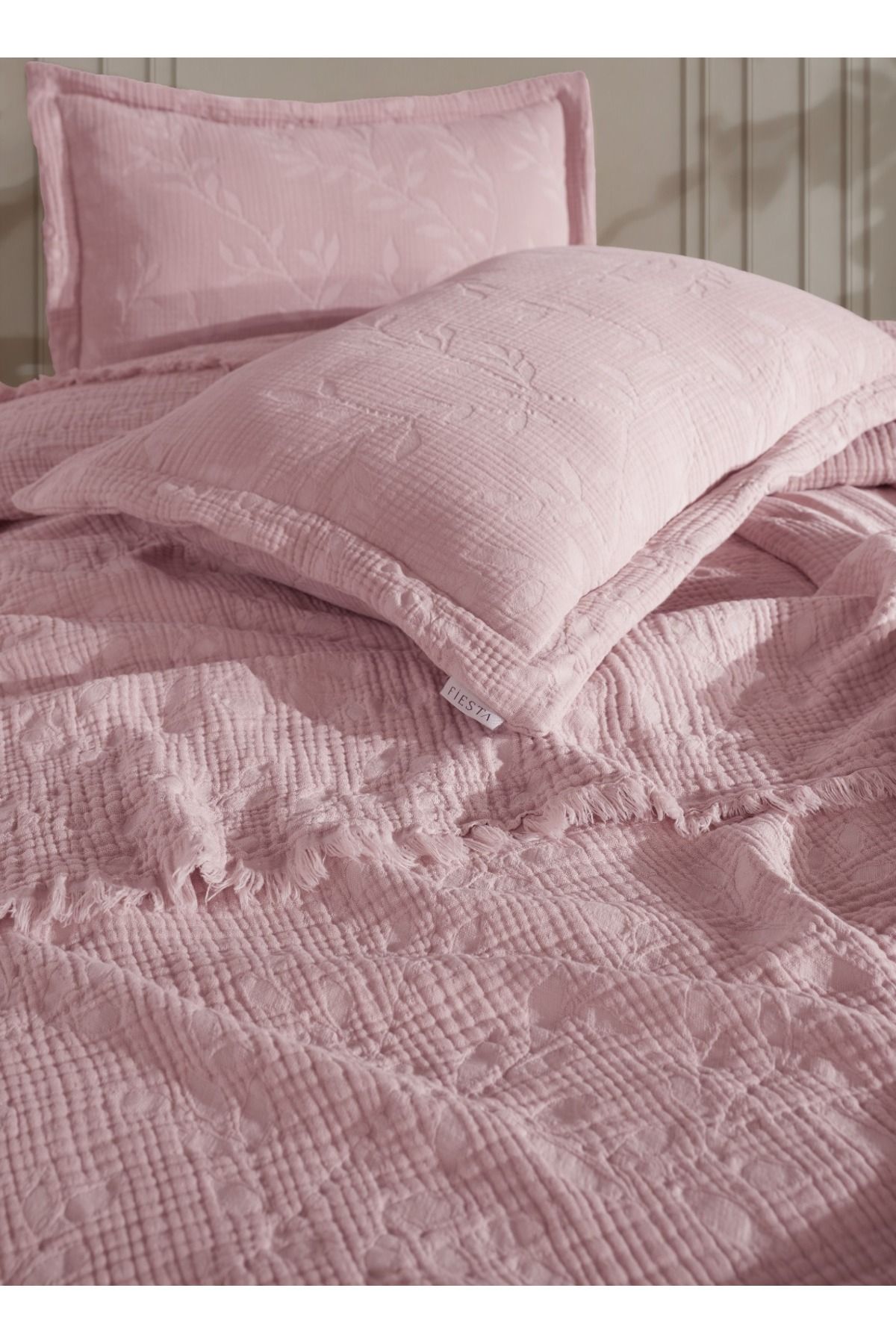 Fiesta Home FİESTA HOME JAKARLI 3 PARÇA MÜSLİN YATAK ÖRTÜSÜ