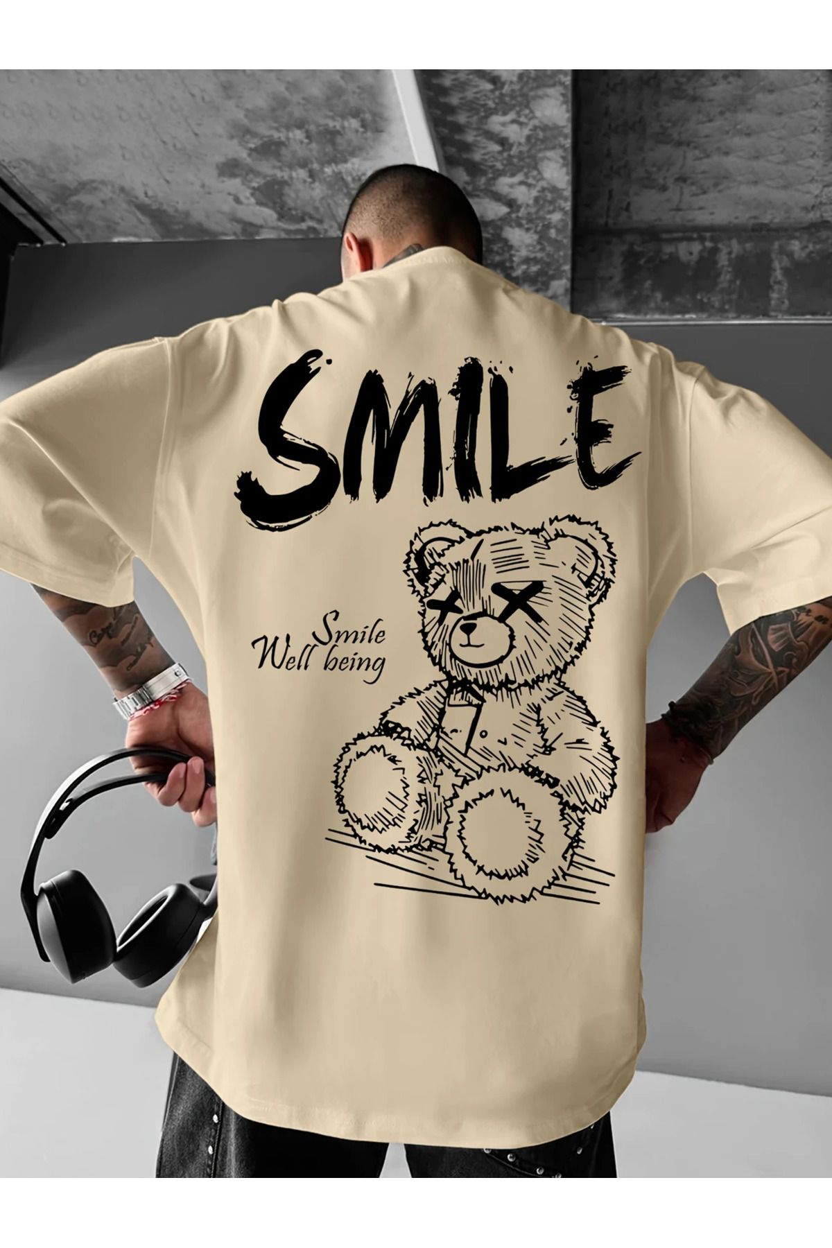 LAND MODA Erkekler için Parlak Sarı "SMILE" Grafik T-Shirt - Sokak Stili, Bol Kesim, Rahat Yuvarlak Yaka