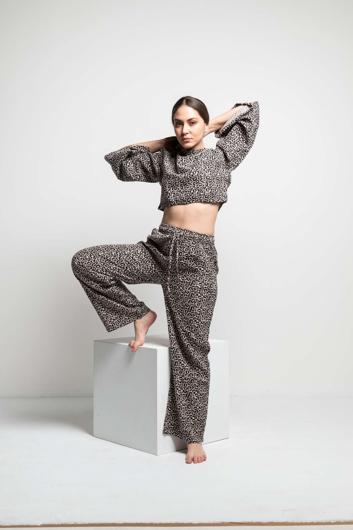 M'ANY Organics Leopard Kadın Crop-Pantolon Takım