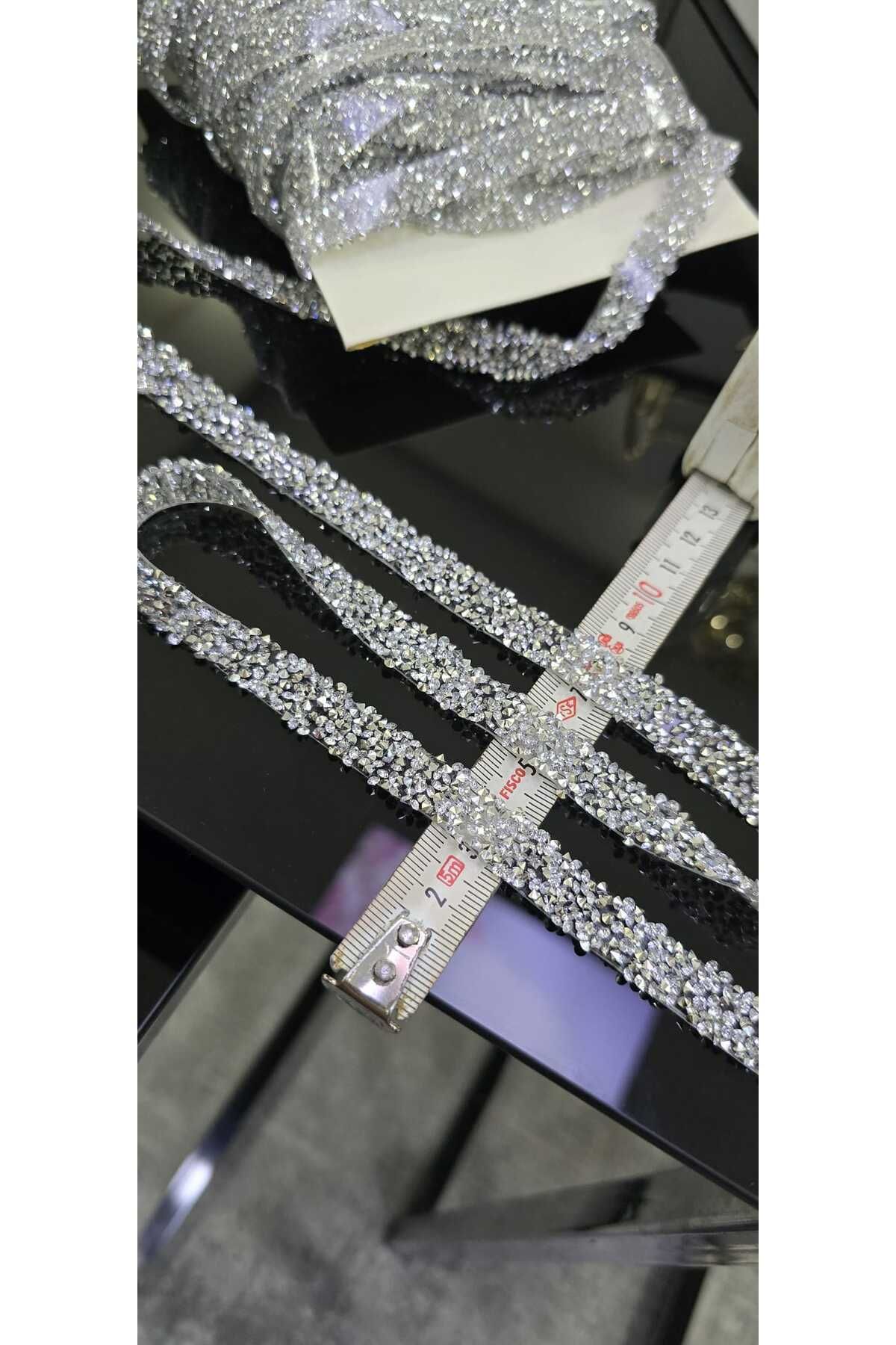 nano moda Hayal model taşlı ütüyle yapışan şerit aplik gümüş renk 1 cm x 2 metre dekoratif şerit