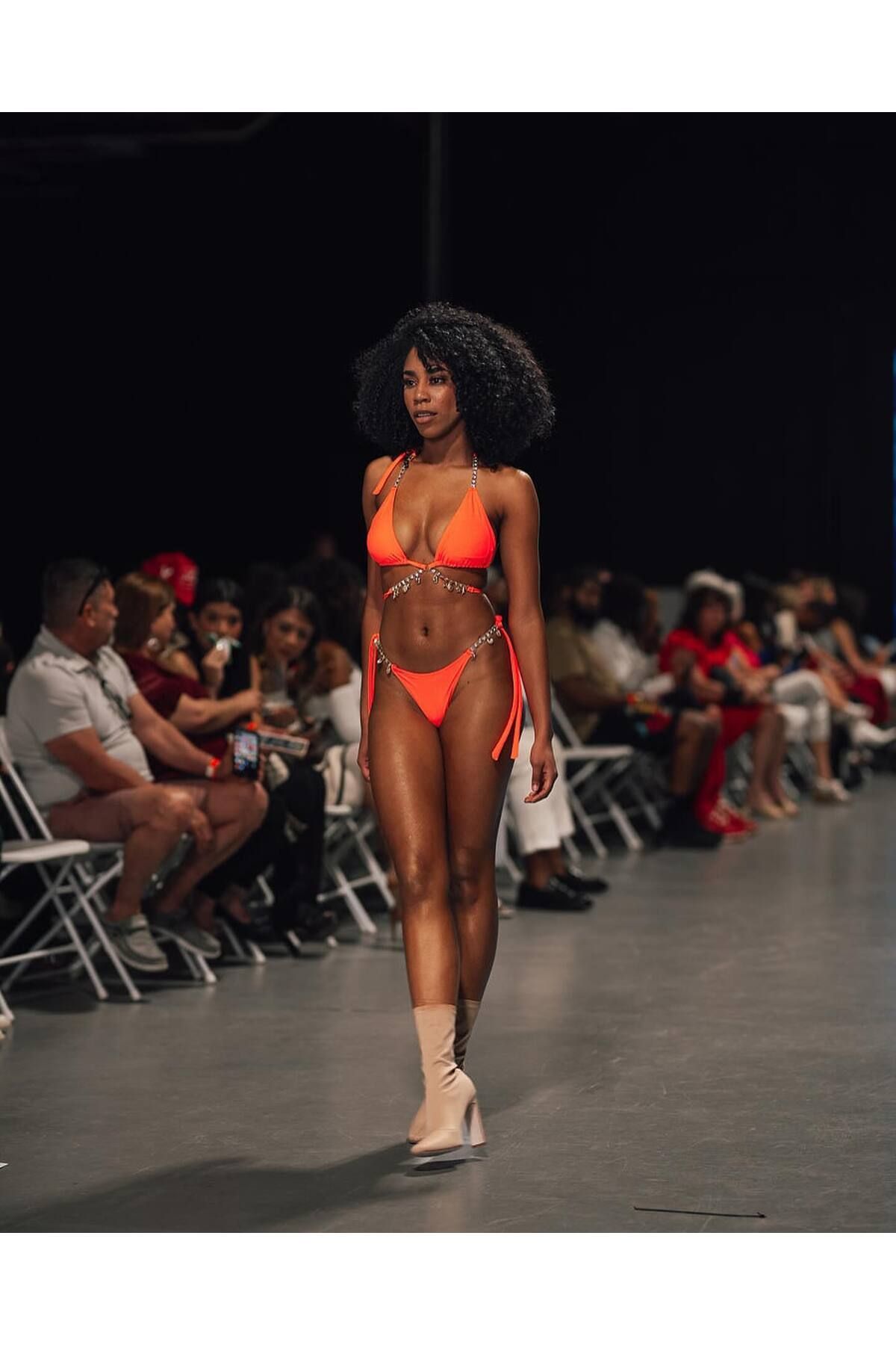 nuriçgiyim Turuncu taşlı bikini takım