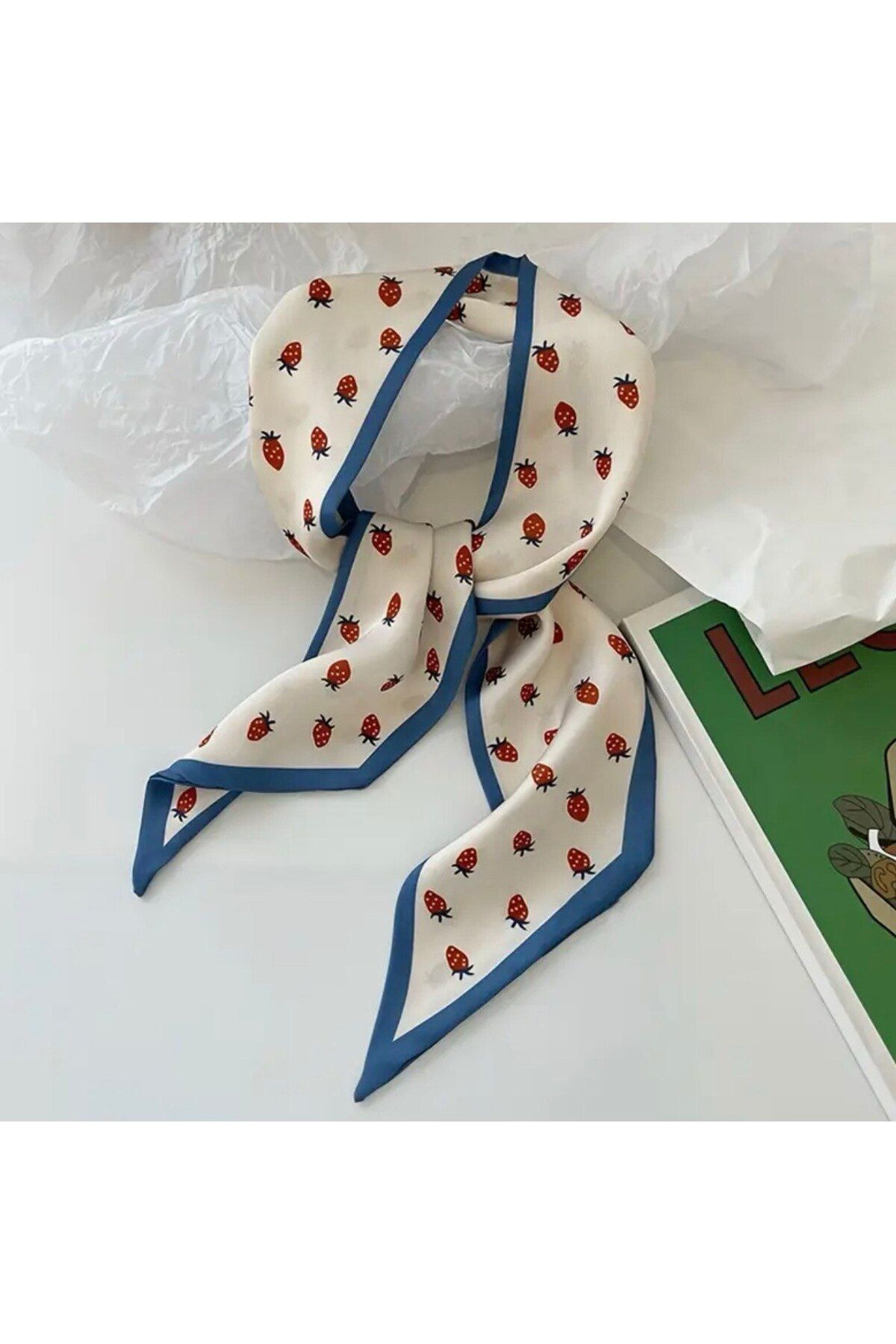 Store kadın modern fular bandana saç bağı şal çilek desenli bandana